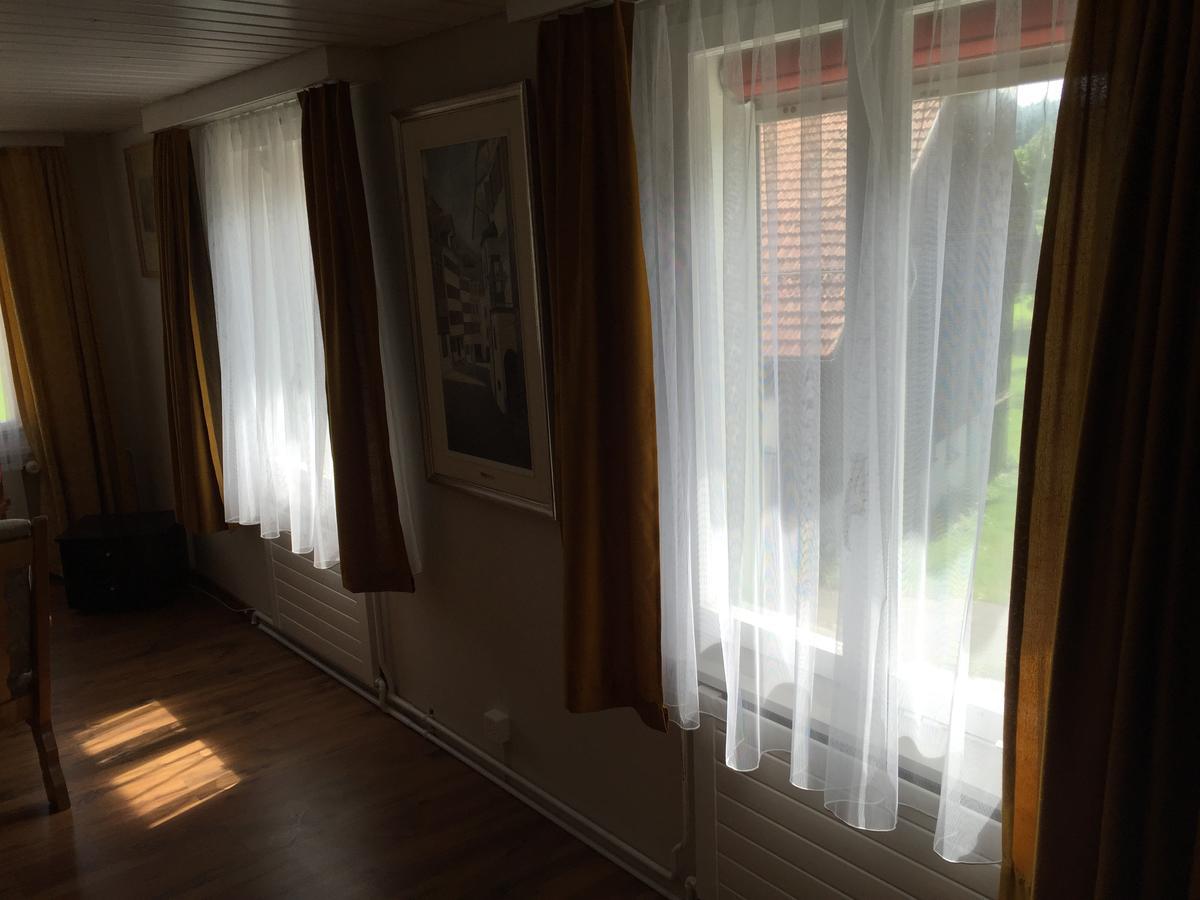 Wohlfuehloase Fuer Mensch Und Hund Bed & Breakfast Uzwil Dış mekan fotoğraf
